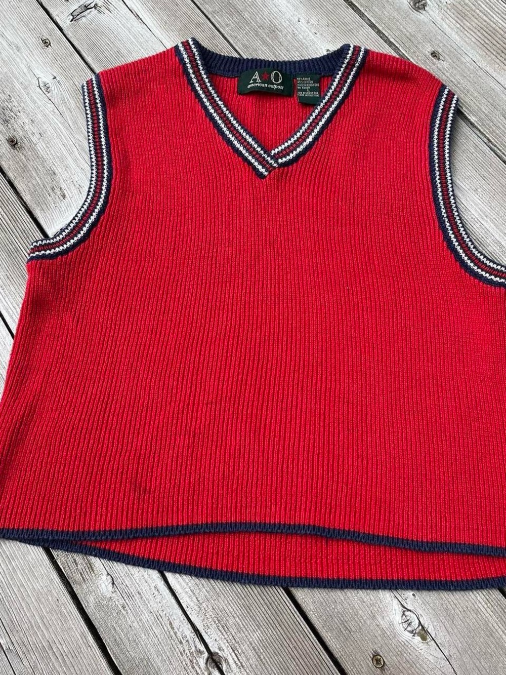 American Outpost red/navy varsity stripe lined knit sweater vest
